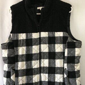 Women's Lined Buffalo Plaid Vest